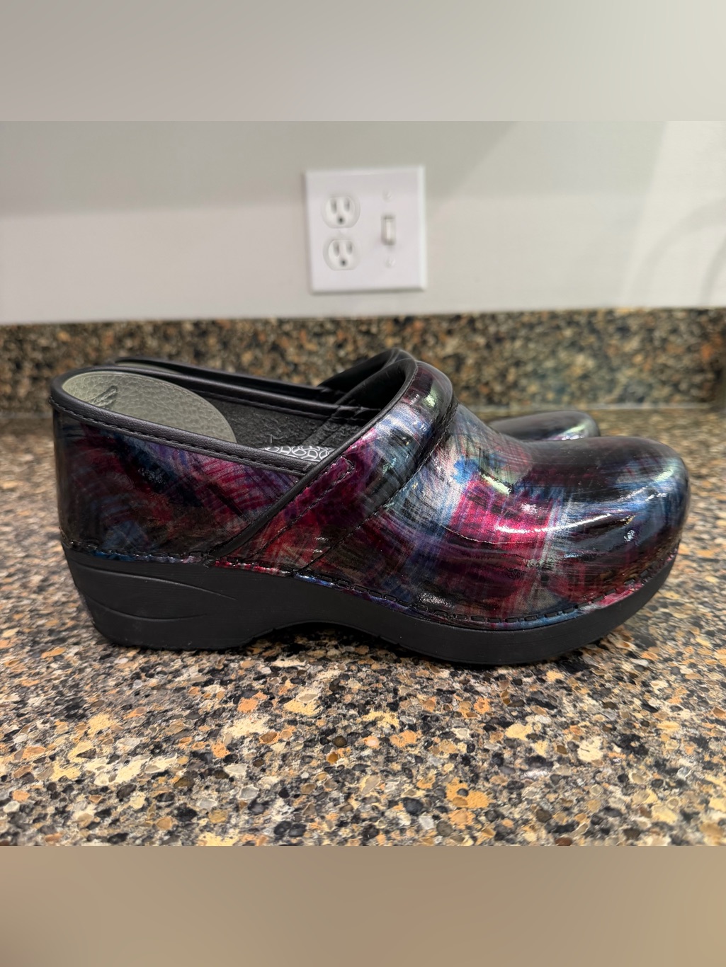 Dansko Size 37 Women’s Multicolor Patent Clog - Black Base
